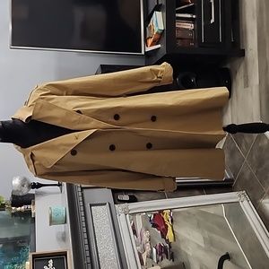 Abercrombie & Fitch Trench Coat